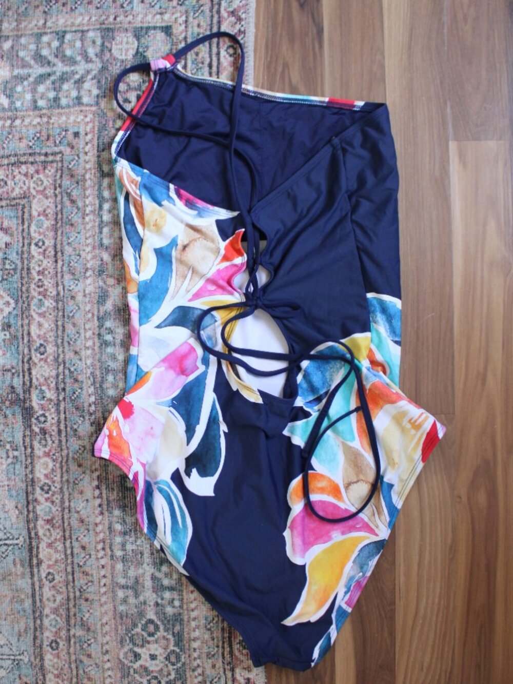 La Blanca Petals In Bloom Navy Blue Pink One Shoulder One Piece Swimsuit sz 16 - Picture 4 of 8